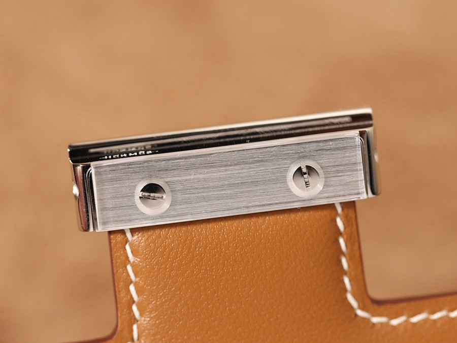 H Constance 19金棕銀扣_12