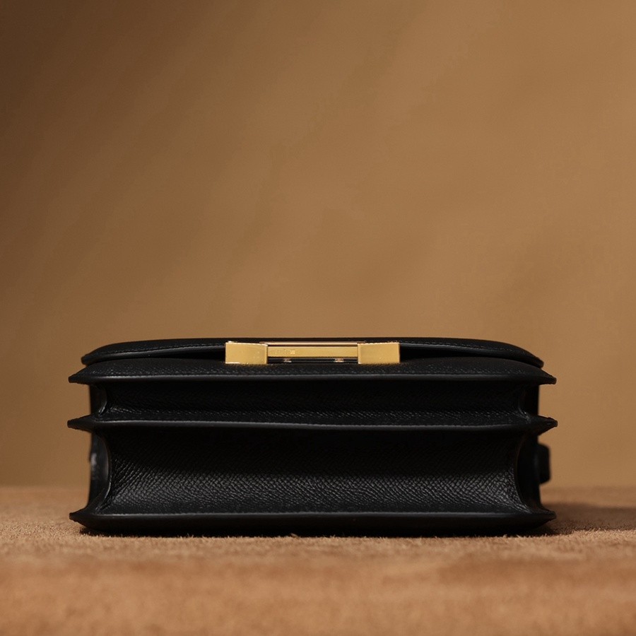 H Constance 19黑色金扣_3