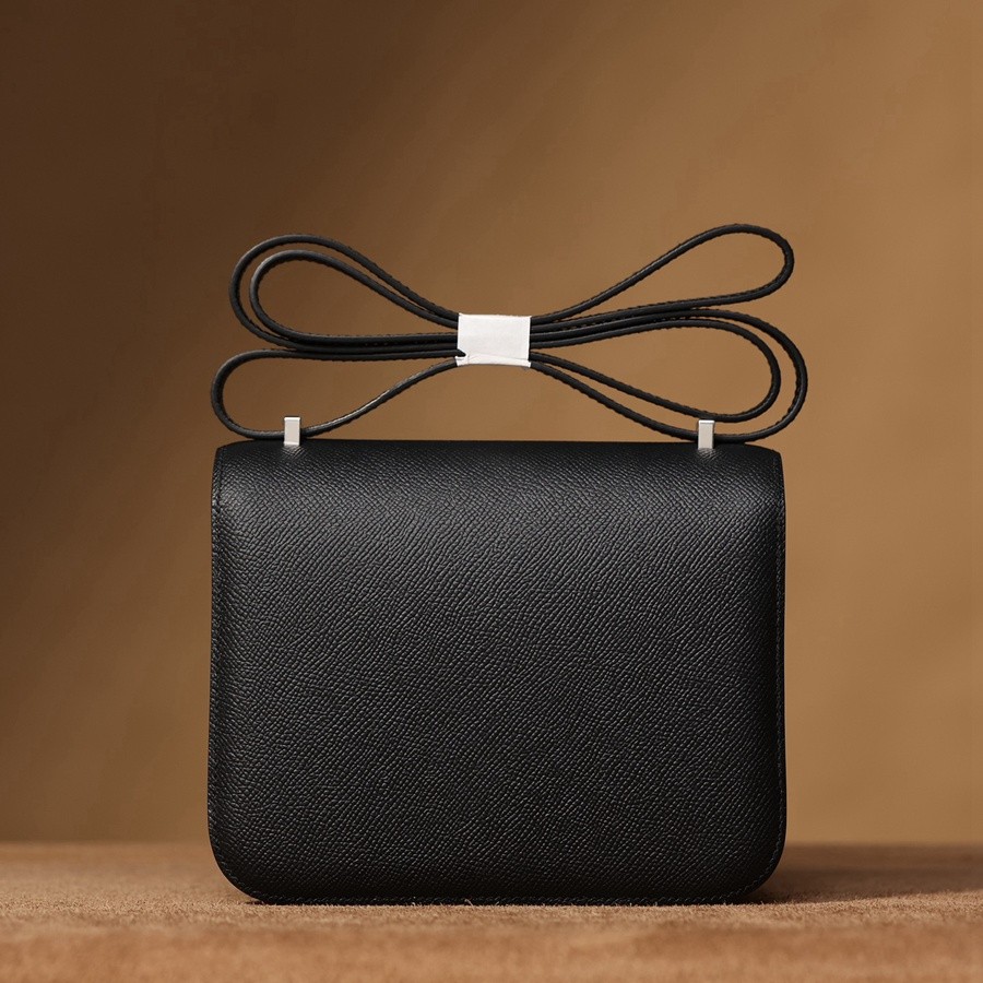 H Constance 19黑色銀扣_3