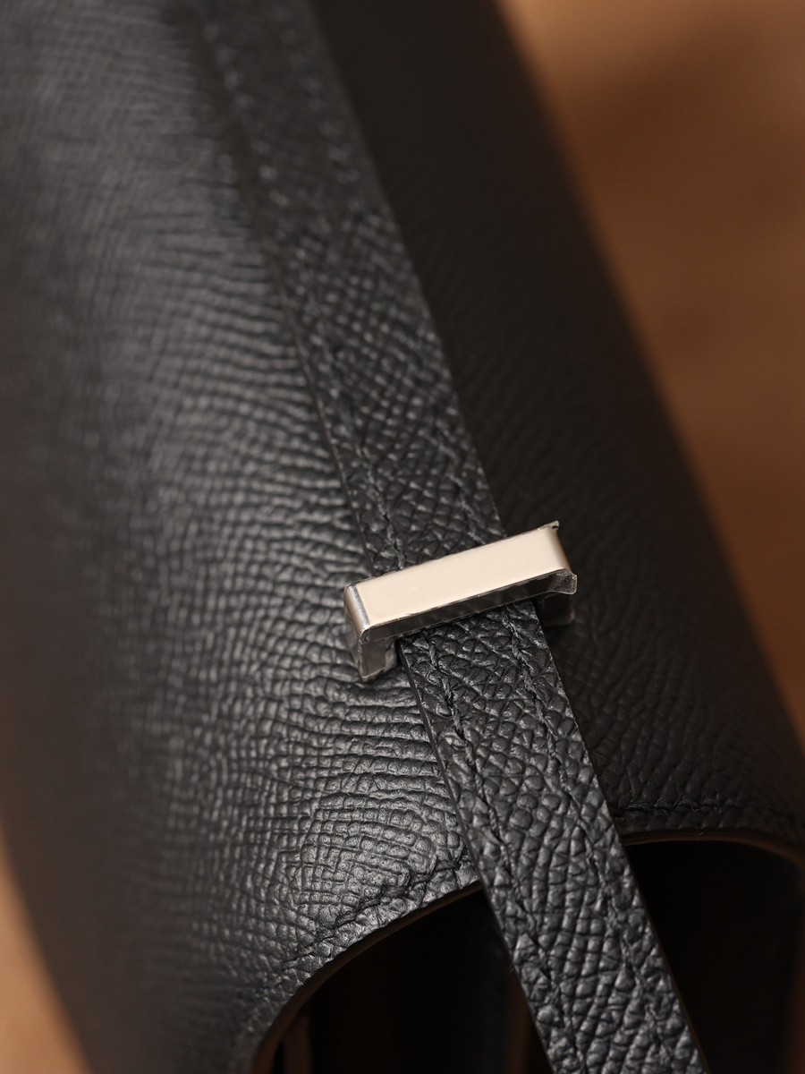 H Constance 19黑色銀扣_8