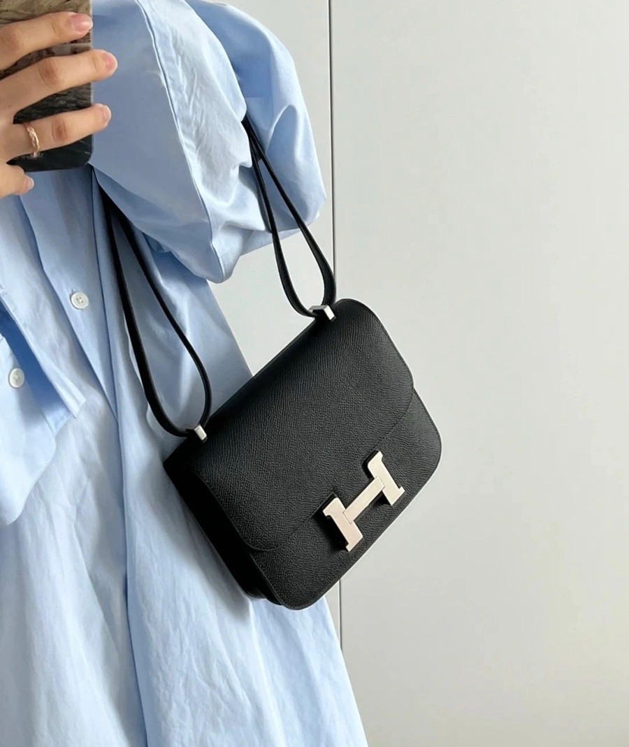 H Constance 19黑色銀扣_13