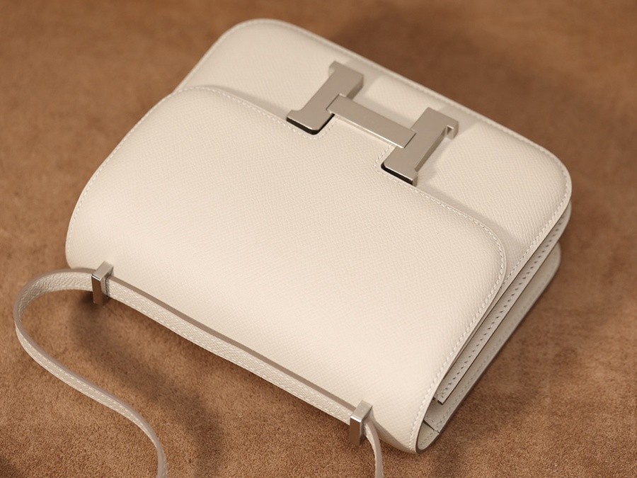 H Constance 19 Epsom牛皮  單肩斜挎包 奶昔白銀 扣_6