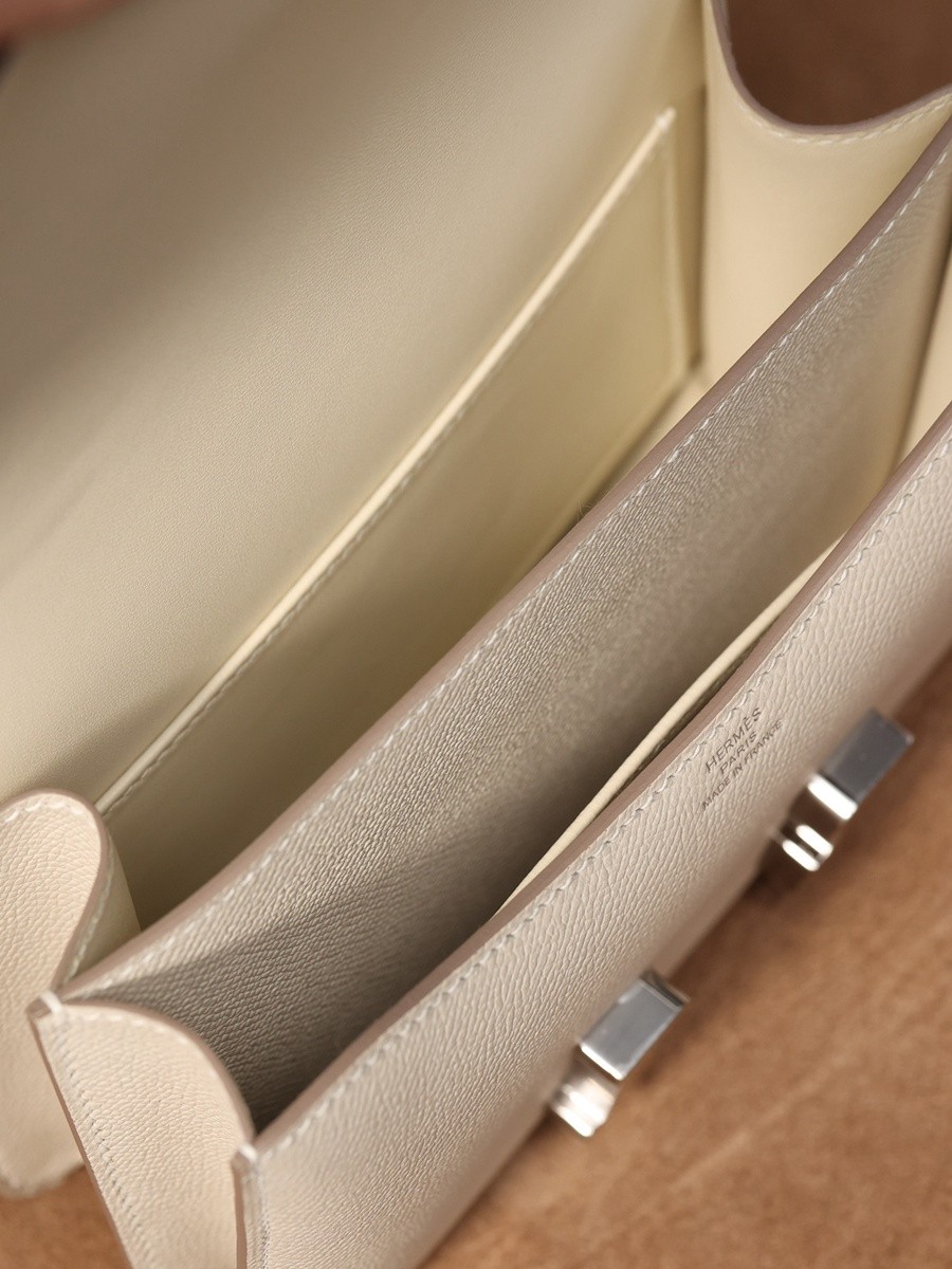 H Constance 19 Epsom牛皮  單肩斜挎包 奶昔白銀 扣_8