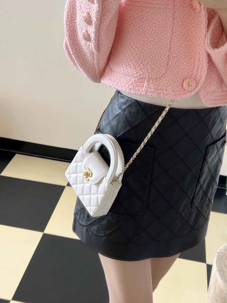 小香 23K秋冬 Kelly鏈條包 小號白色_9