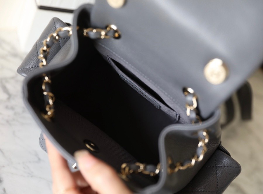 小香 23K 坦克雙肩背包 深灰小號_5