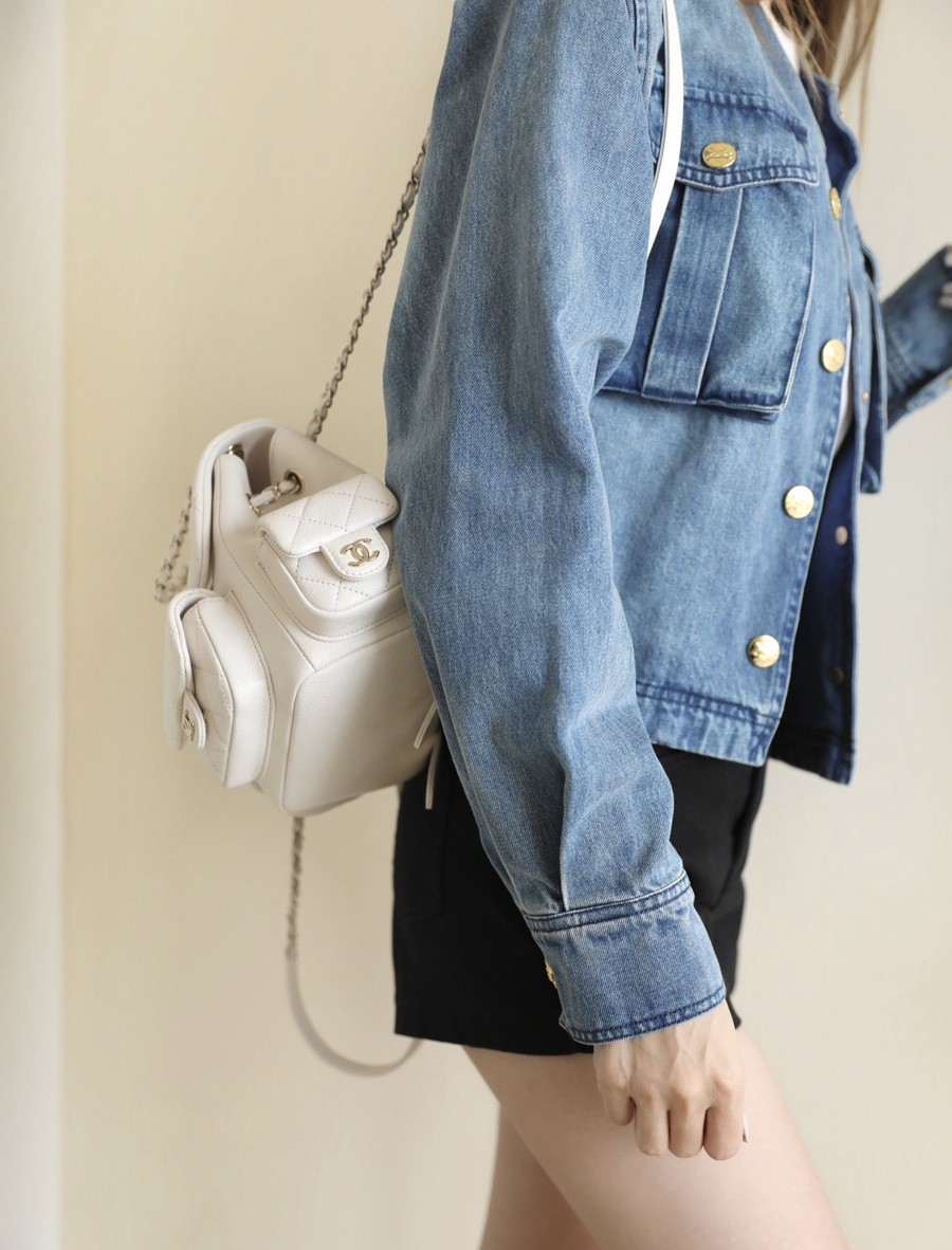 小香 23K坦克雙肩背包 白色小號_13