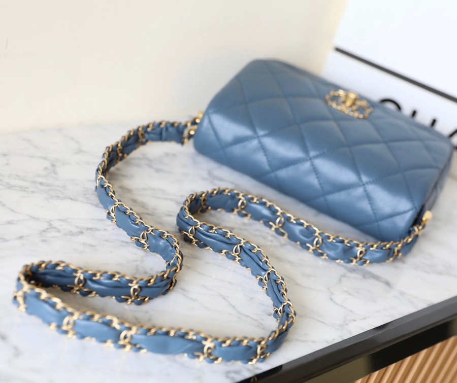 小香 23K秋冬 19系列口蓋包 牛仔藍_3