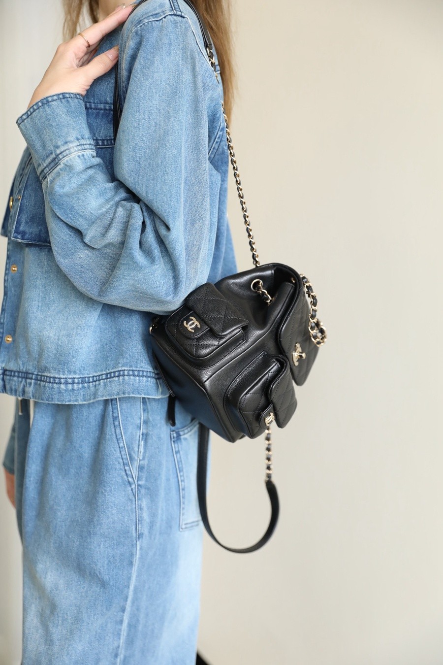 小香 23K系列 坦克雙肩背包 黑色小號_13