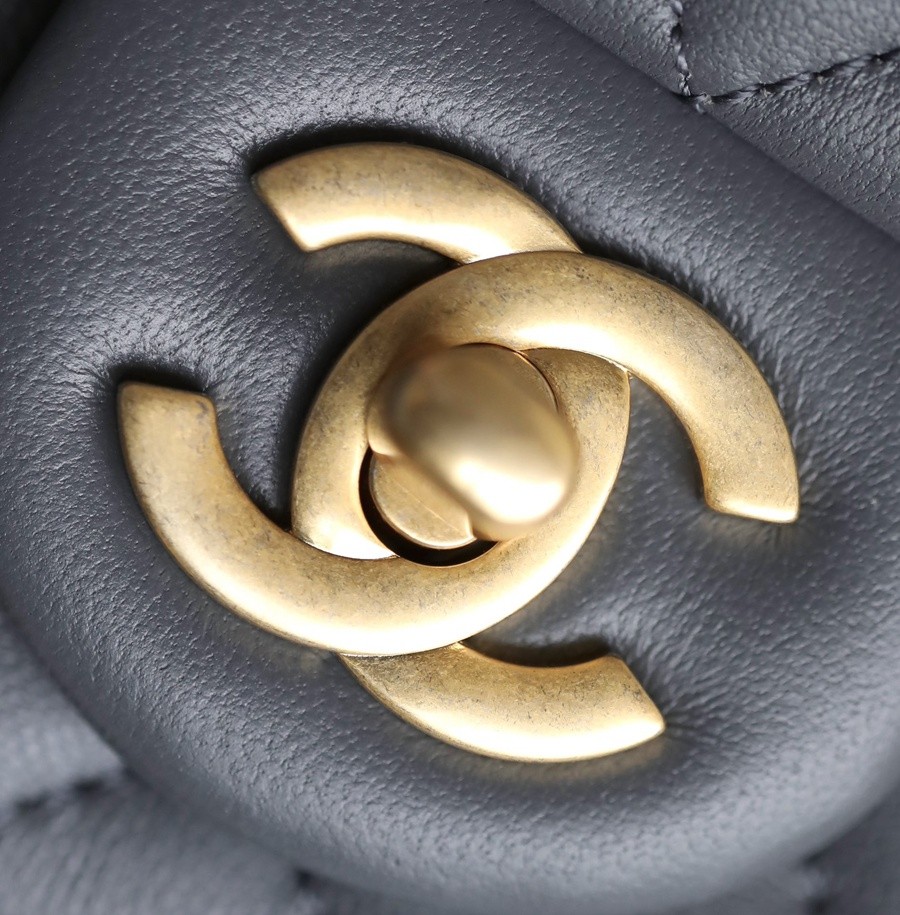 23K 小香新色金球口蓋包 金球調節扣 大mini深灰_11