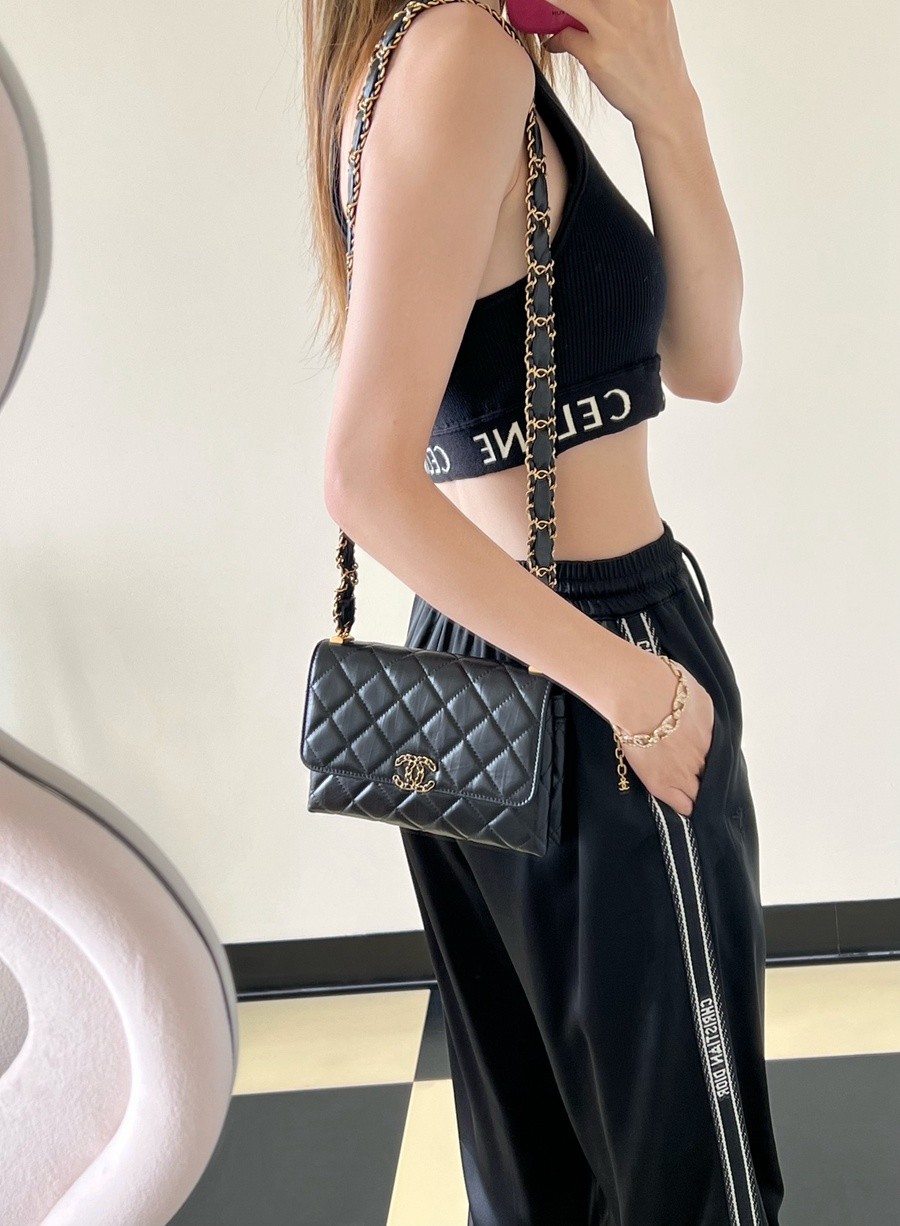 小香 23K秋冬 19系列風琴包 黑色_18