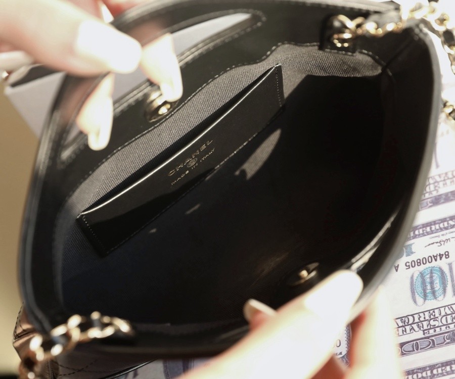 小香 24C早春 橫版mini31Bag 黑色_6