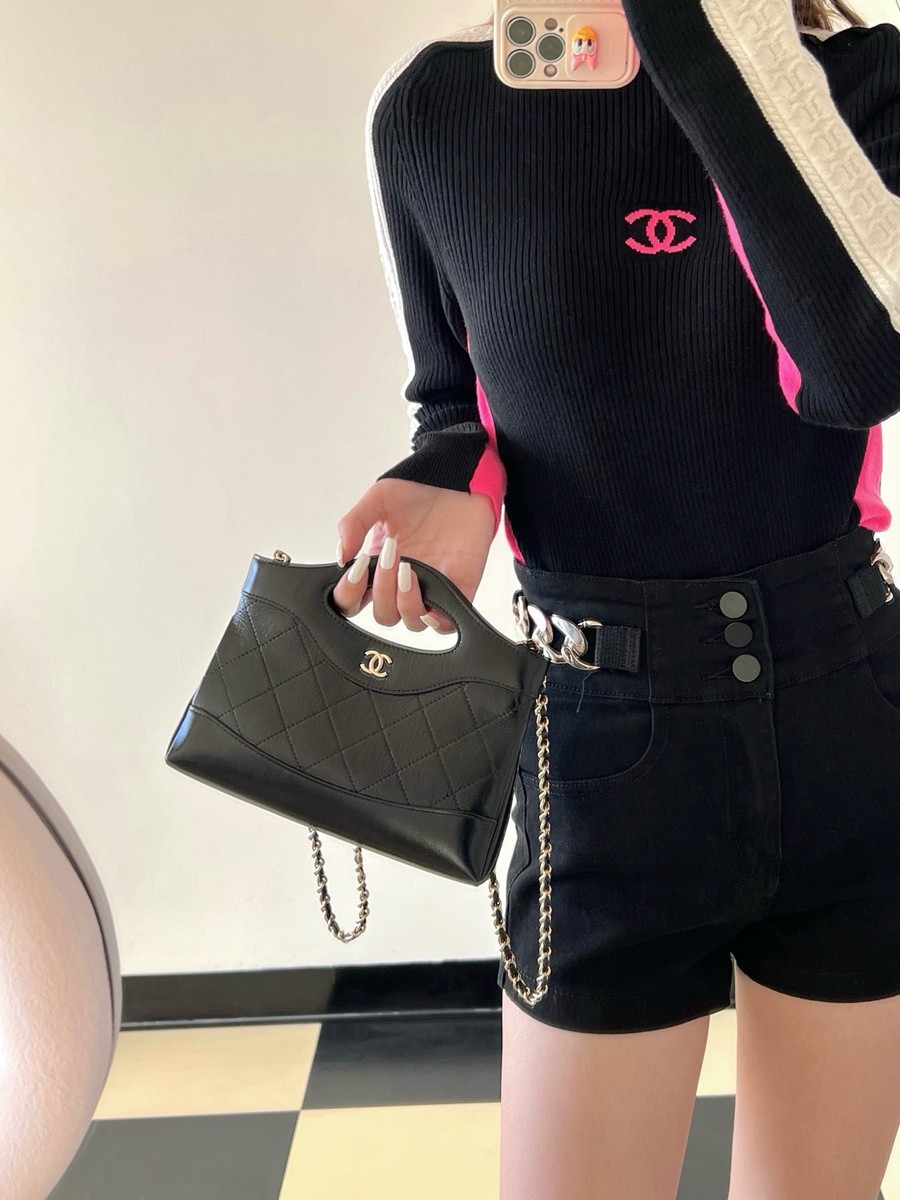 小香 24C早春 橫版mini31Bag 黑色_10