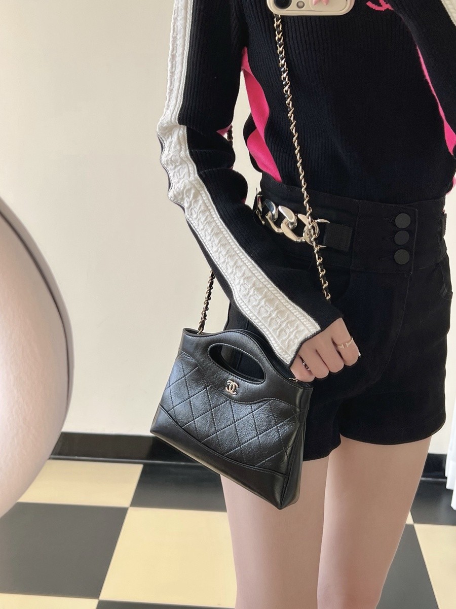 小香 24C早春 橫版mini31Bag 黑色_9