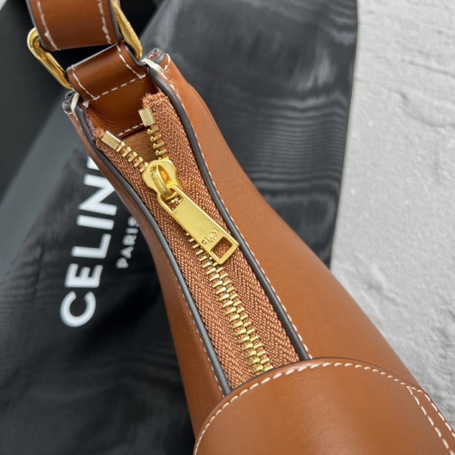 AVA凱旋門腋下包 小號_6