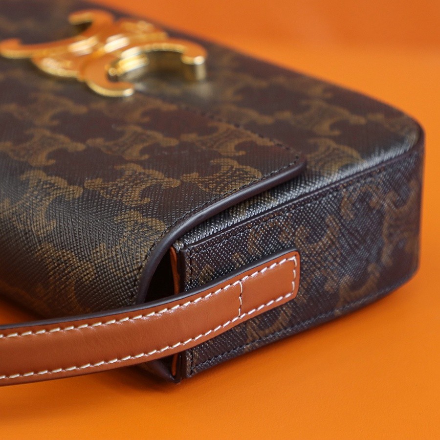 CLI* TEIOMPHE 凱旋門_14