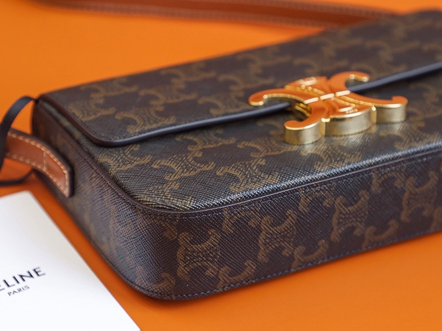 CLI* TEIOMPHE 凱旋門_16