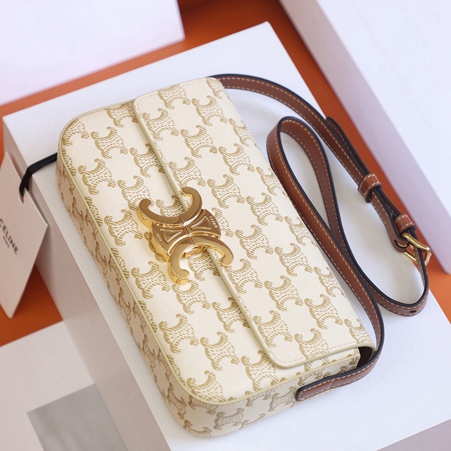 TEIOMPHE 凱旋門 腋下包 白花_3