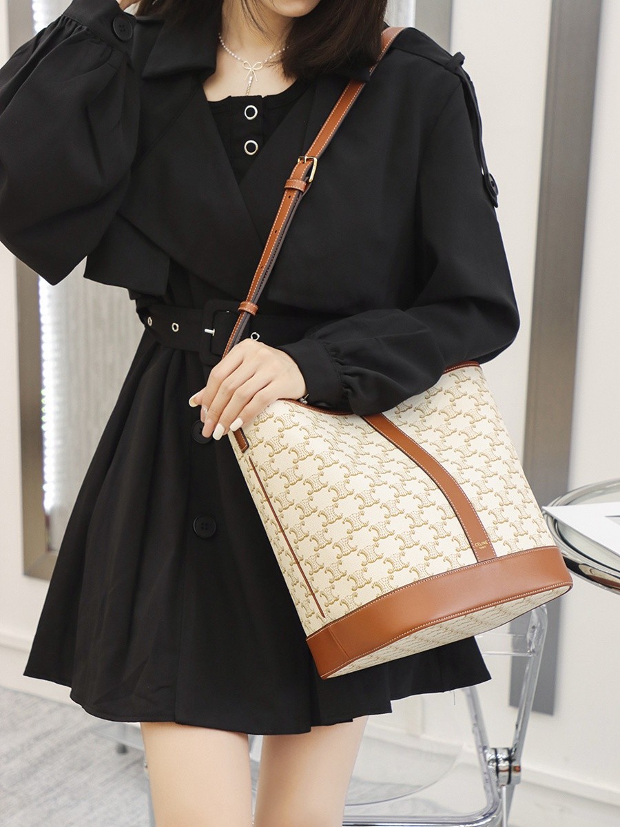 TEIOMPHE CANVAS 中號水桶包_14