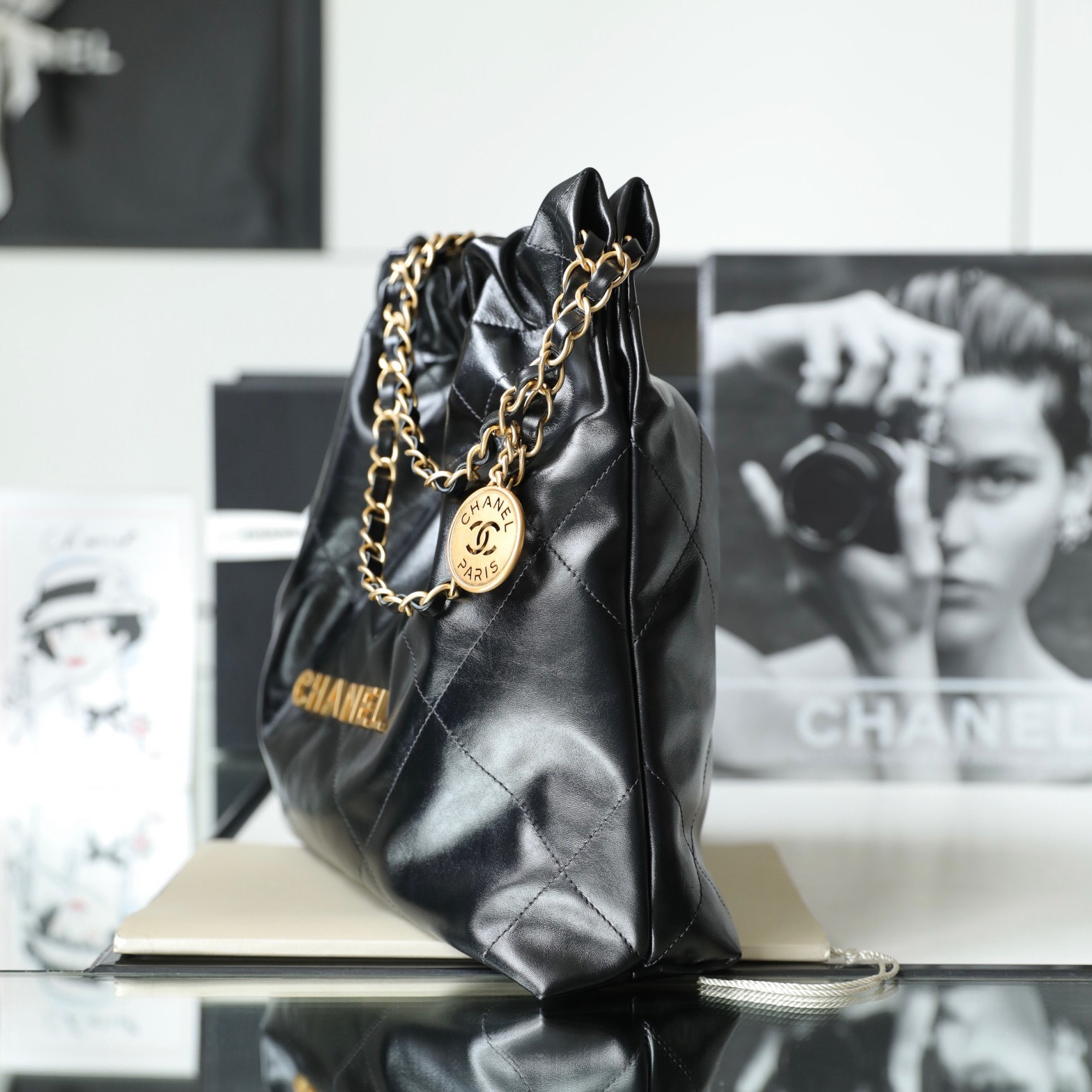 小香 22Bag 小號 黑牛皮_4