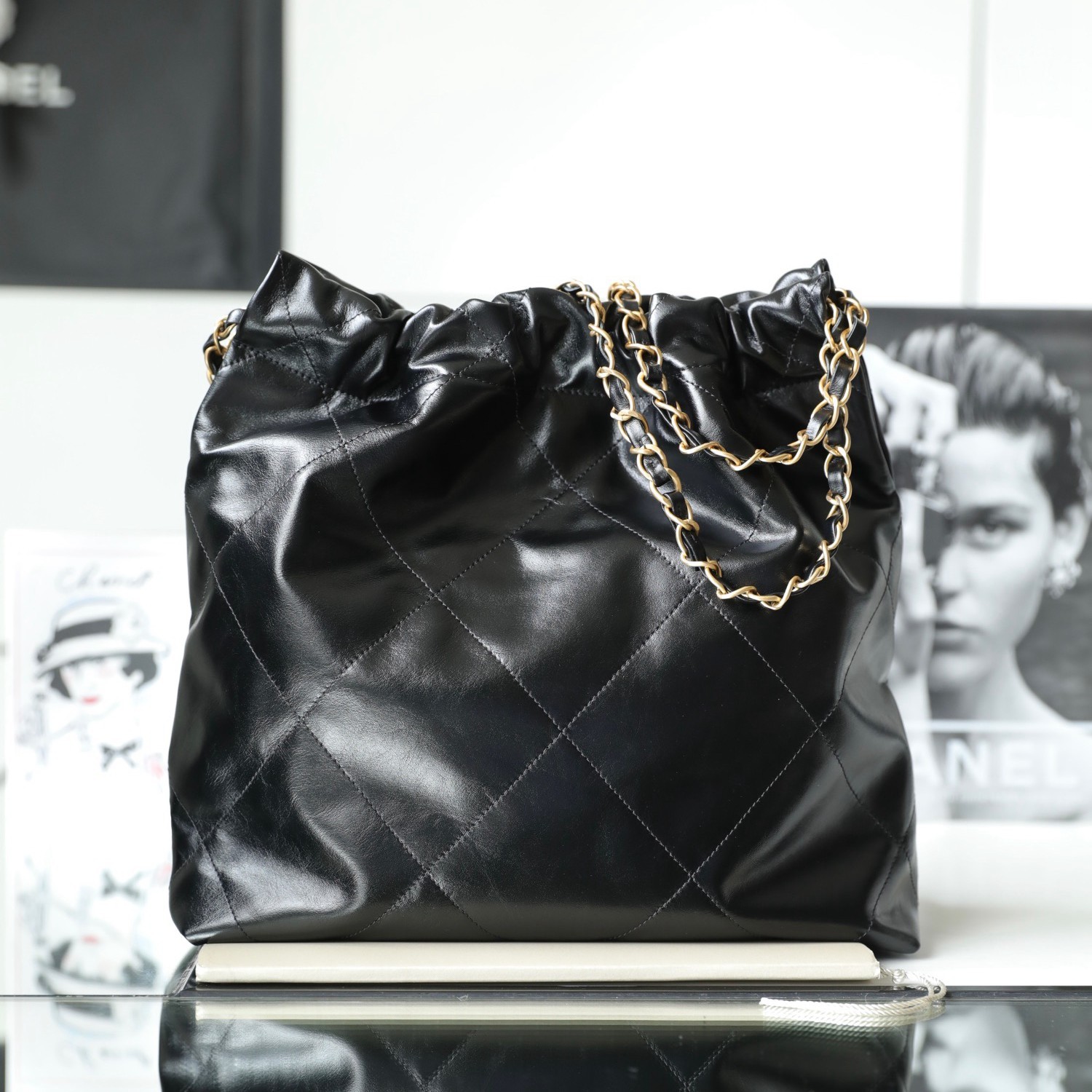 小香 22Bag 小號 黑牛皮_5