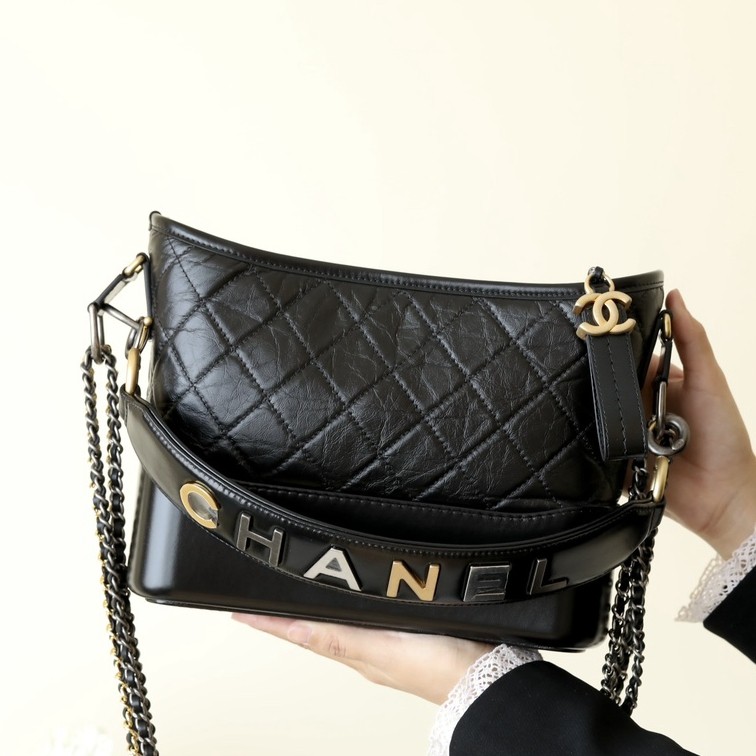 Gabrielle流浪包  新中號黑色_1