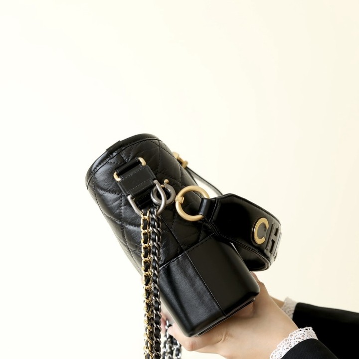 Gabrielle流浪包  新中號黑色_4