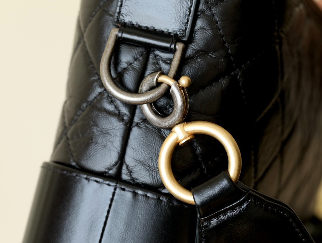 Gabrielle流浪包  新中號黑色_5