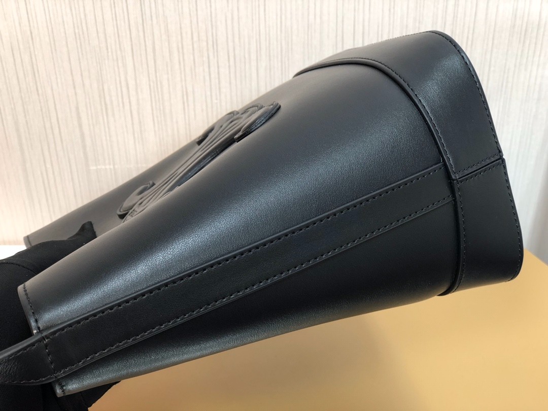 CUIR Triomphe小號光滑牛皮水桶包_3