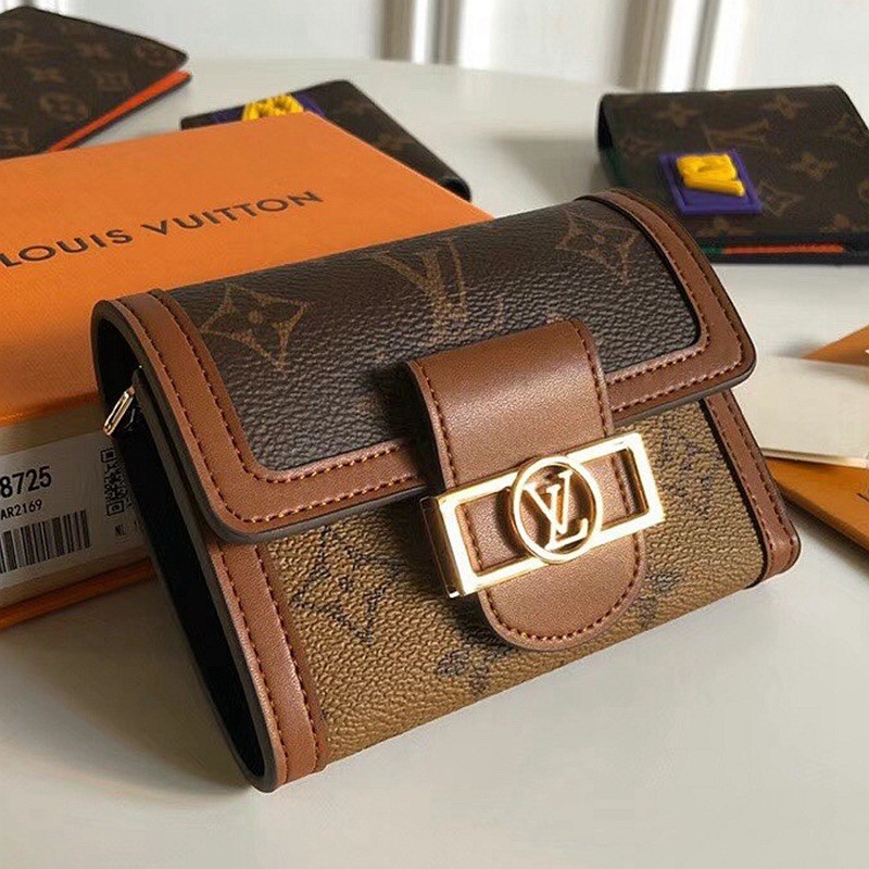 M68725 Dauphine 小型錢包_1