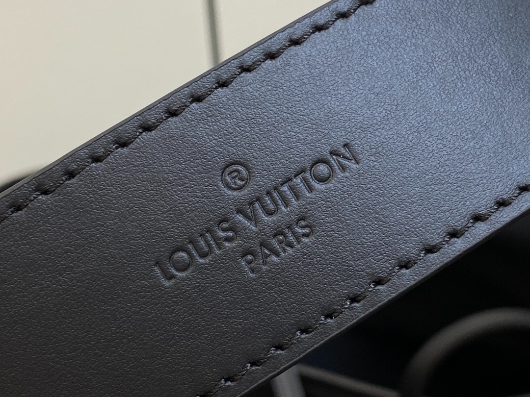 CarryAll Dark 中號手袋  M25143_9