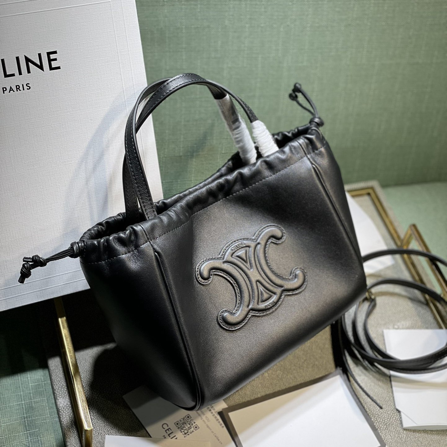 Celin Mini CUIR CABAS牛皮革抽繩包  黑色_2