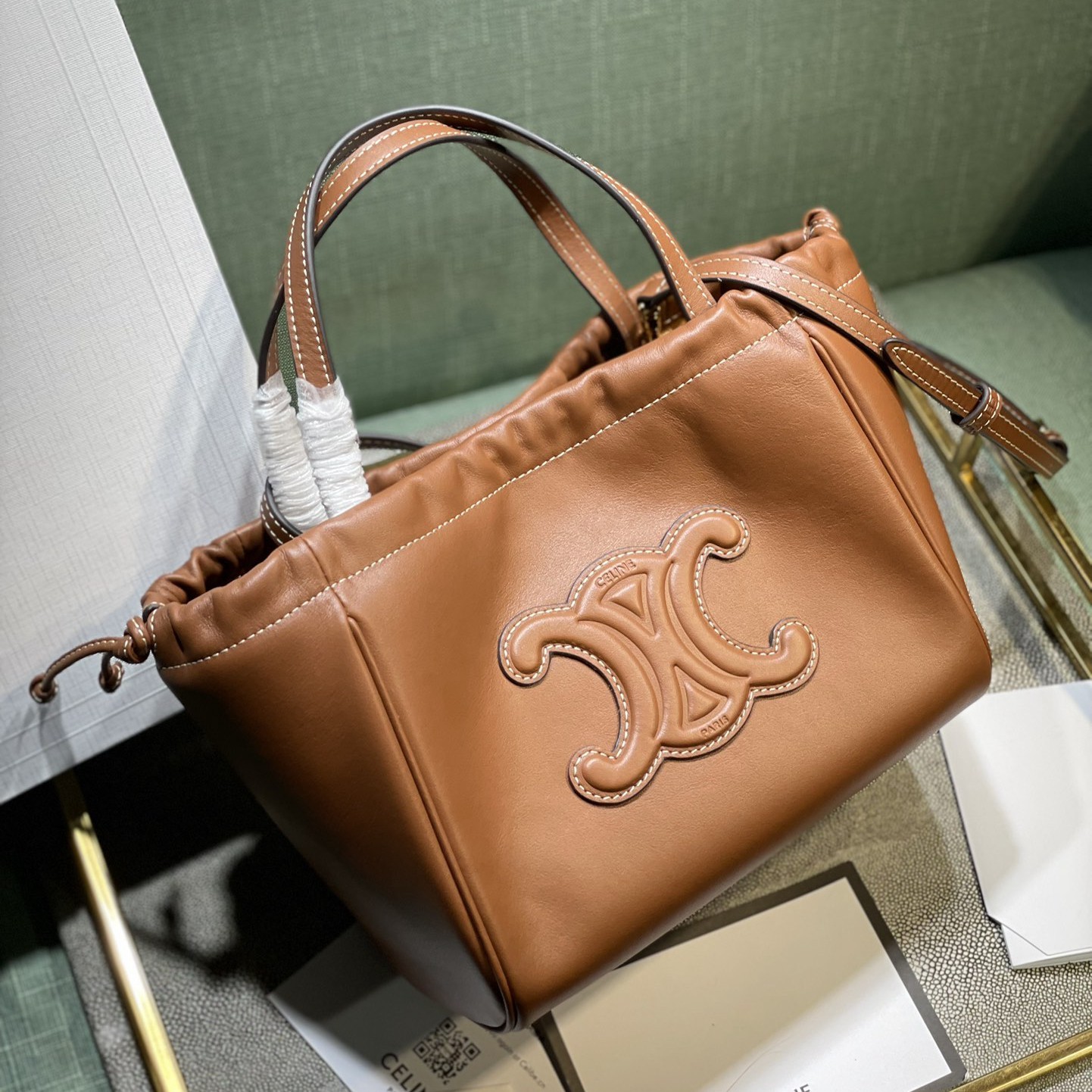 Celin Mini CUIR CABAS牛皮革抽繩包  棕色_2