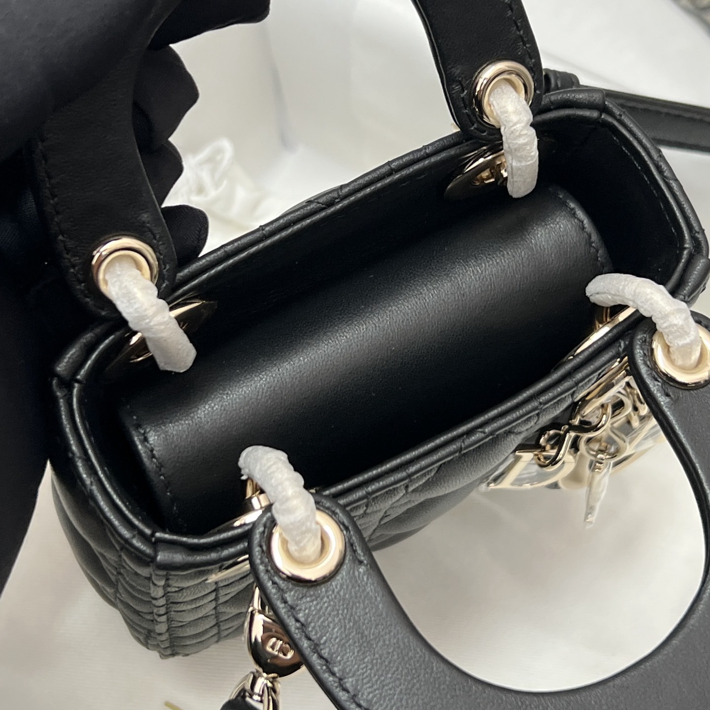 Lady戴妃包超迷你黑色羊皮_4