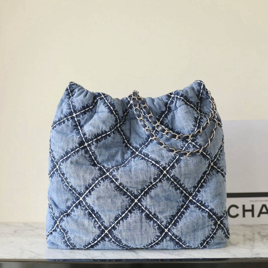 24P 春夏22Bag 丹寧牛仔 經典菱格絎縫做舊 中號_3