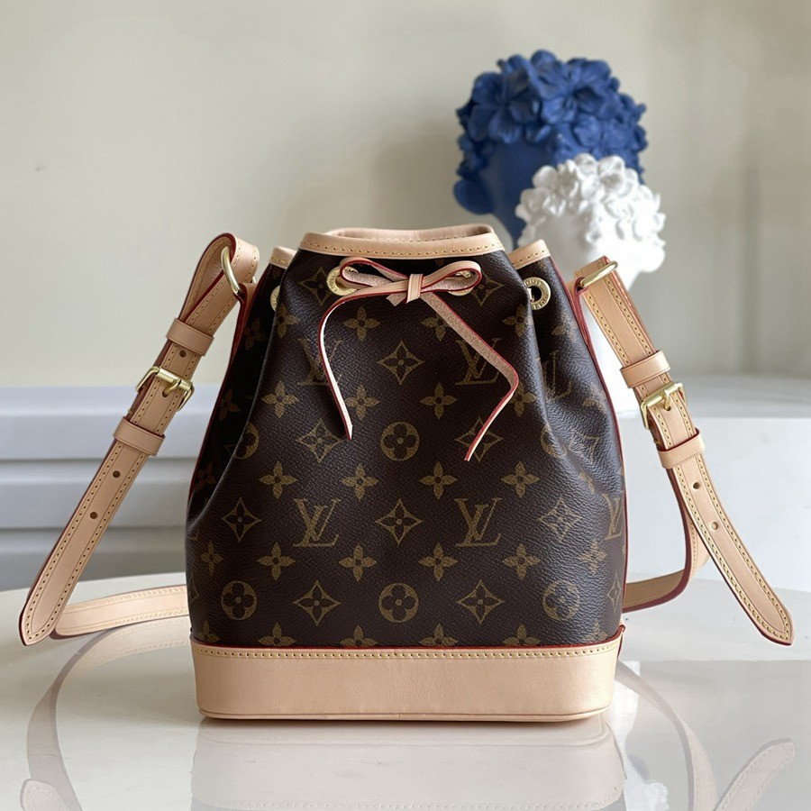 M40817 NOE BB 水桶包_1