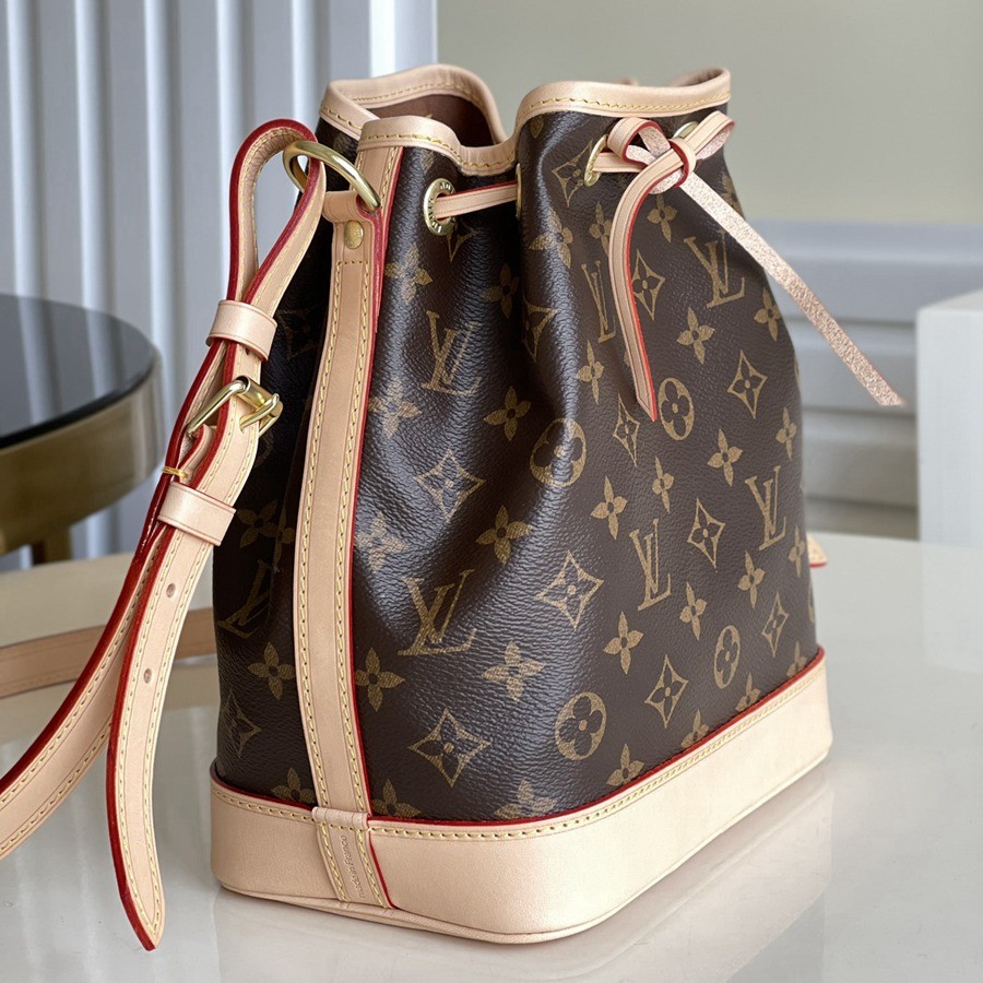 M40817 NOE BB 水桶包_4