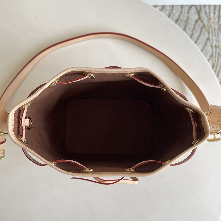 M40817 NOE BB 水桶包_6