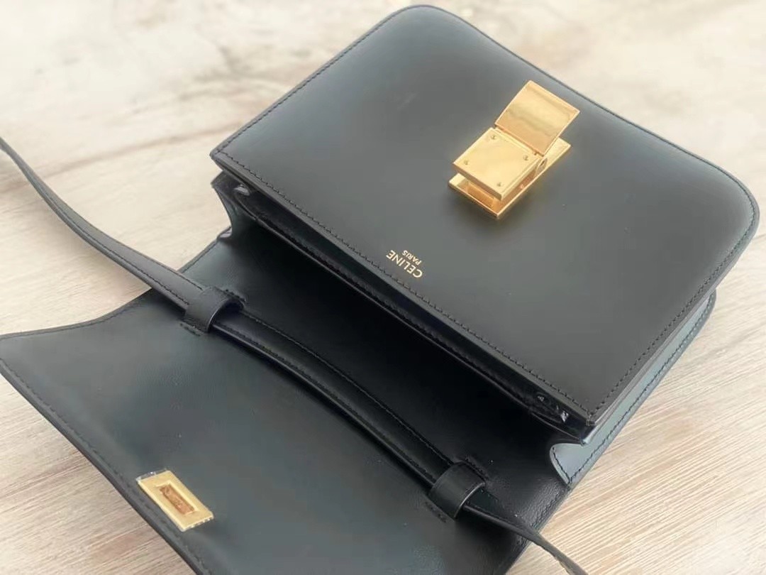 TEEN CLASSIC 小牛皮肩背包_2