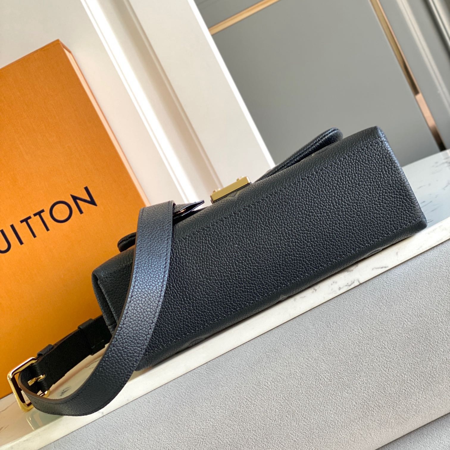 M45977 Madeleine BB手袋_4