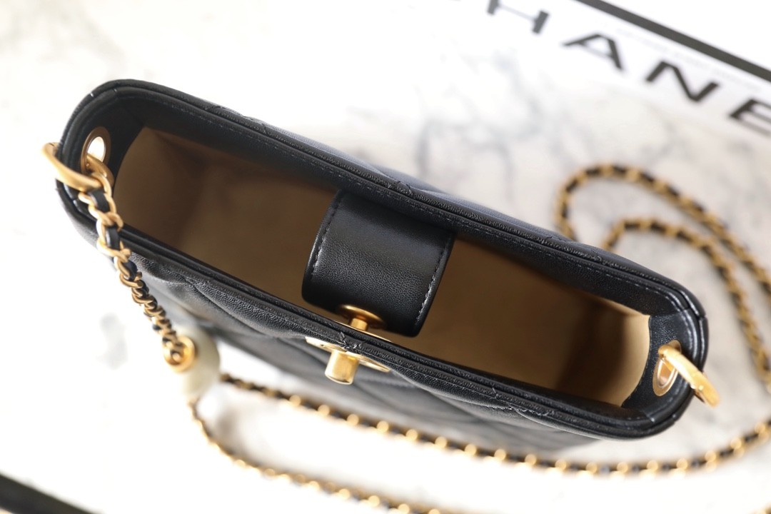 24S春夏 雙珍珠Hobo挎包黑色_3