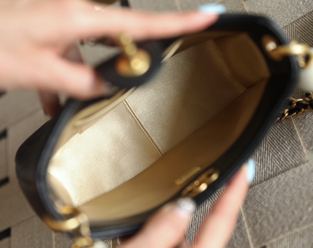 24S春夏 雙珍珠Hobo挎包黑色_5