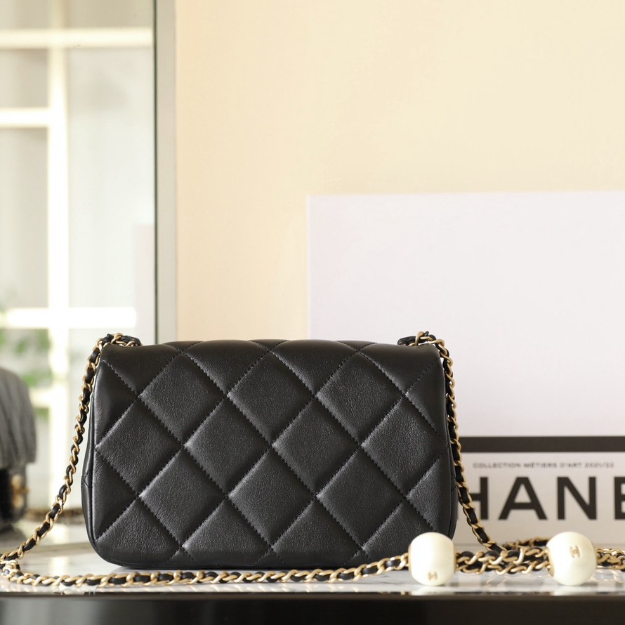 小香 CF雙珍珠大Mini羊皮 黑金_4