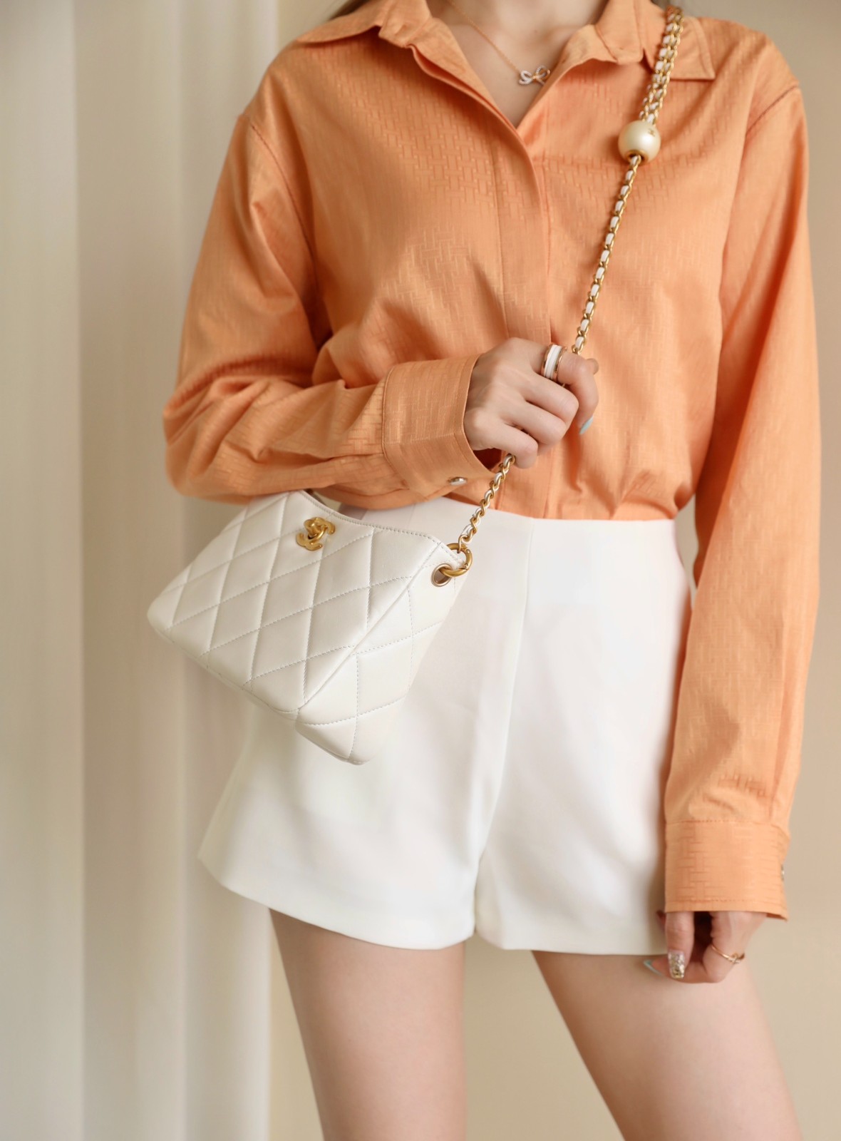 24S春夏雙珍珠Hobo挎包白色_9