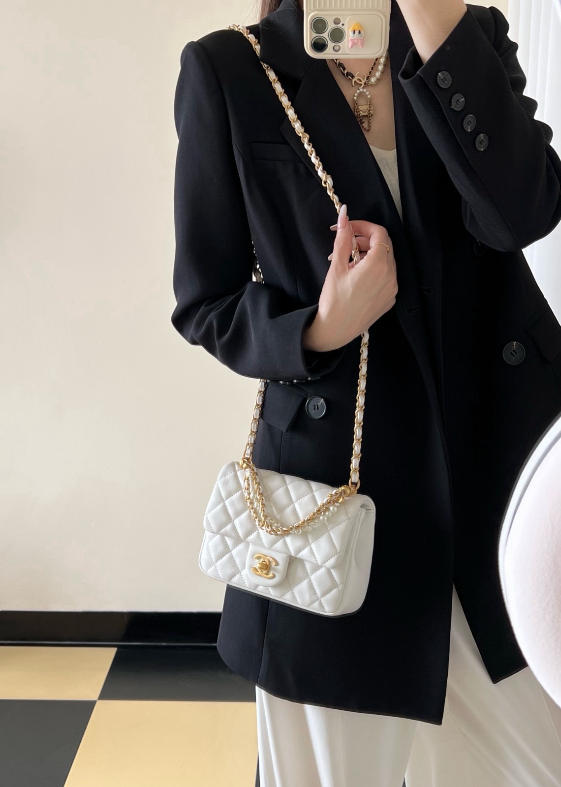 24P春夏珍珠鏈條口蓋包 白色_8