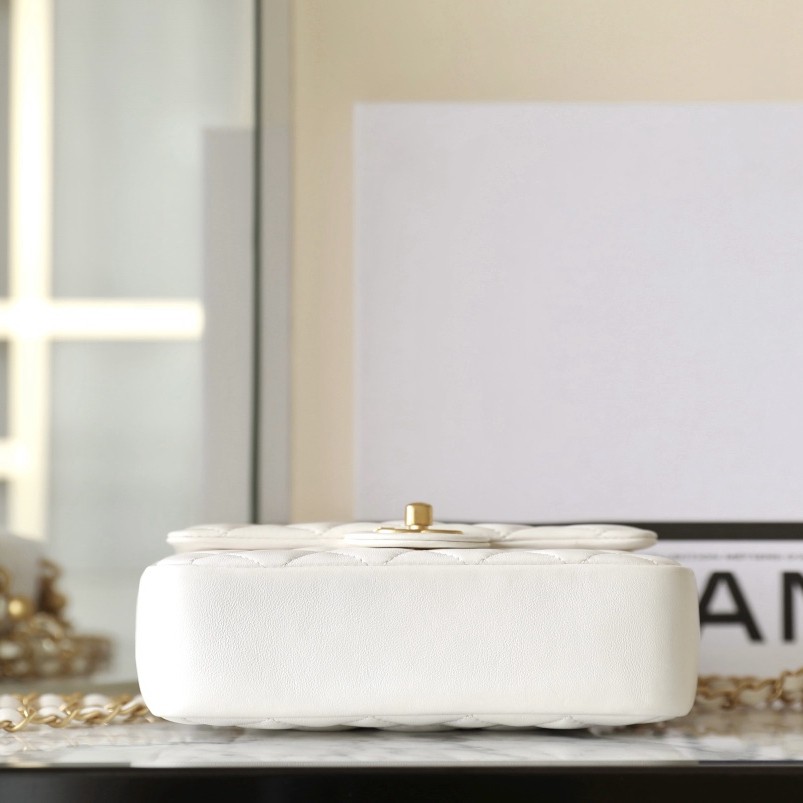 24P春夏珍珠鏈條口蓋包 白色_5