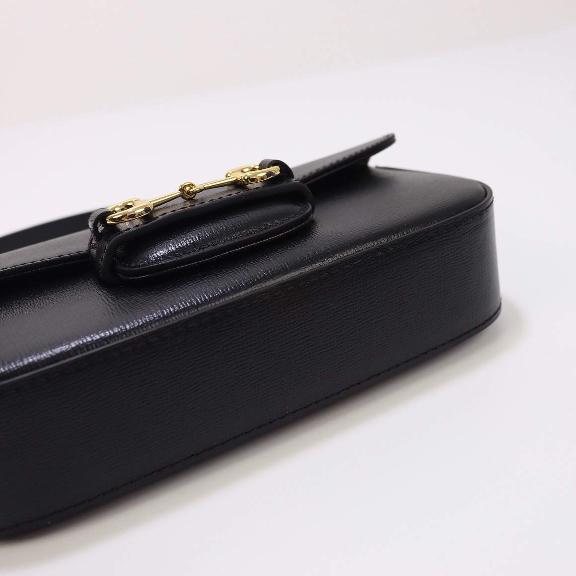 735178 Horsebit 1955 法棍包 黑色_6