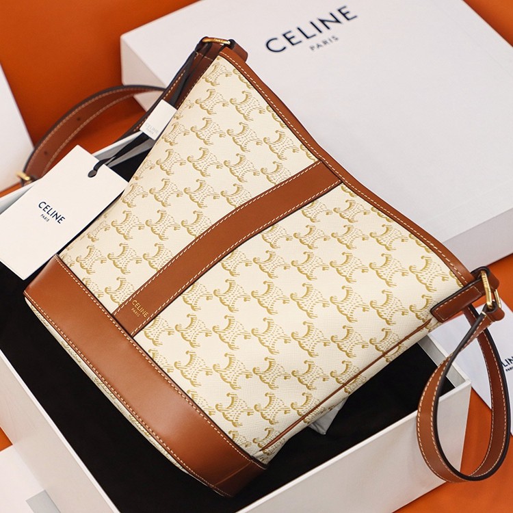 Triomphe 水桶包小號白花_4