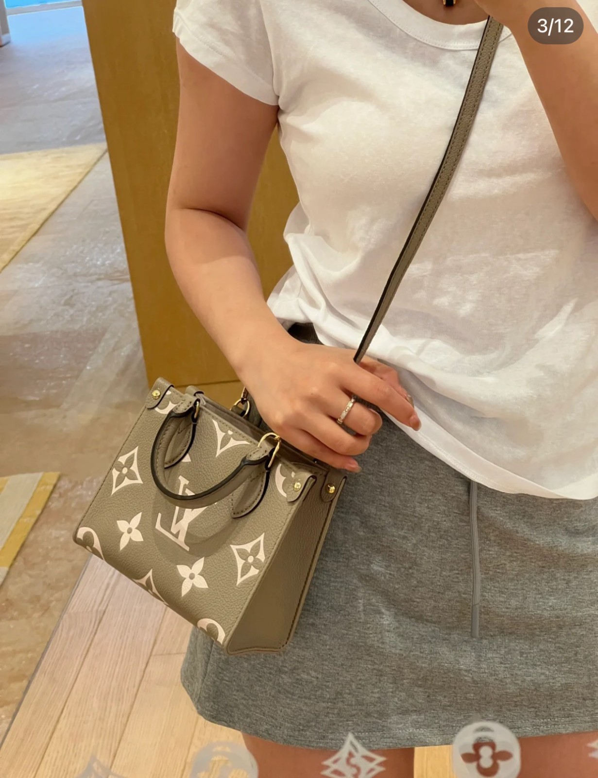 M47054 OnTheGo BB 灰色_6