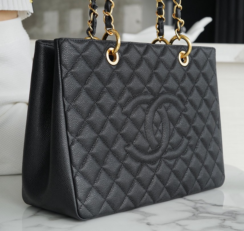 小香 GST 購物袋黑金_3