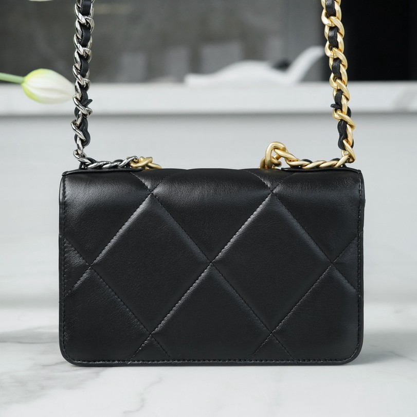 小香23P 19WOC 黑金_2